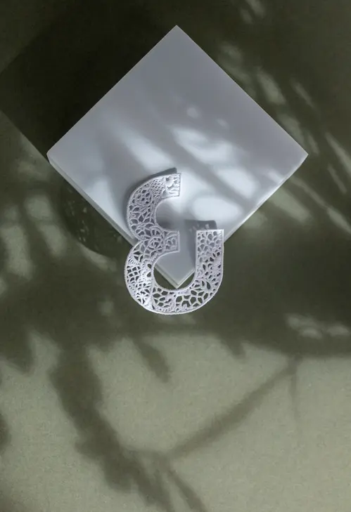 Weavabel AND Collection lace badge