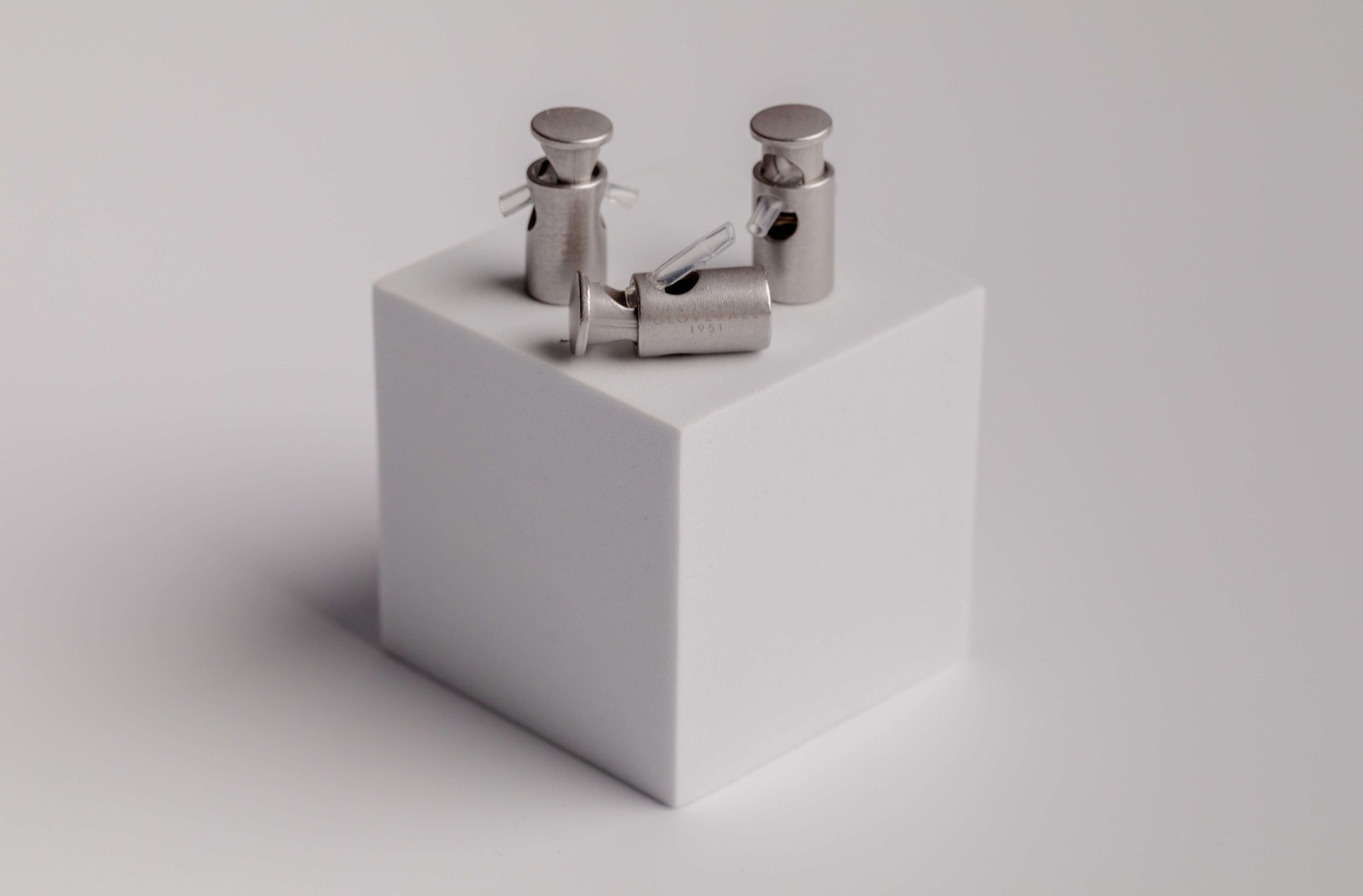 Metal cord ends