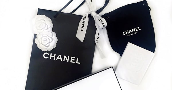 chanel iconic packaging design