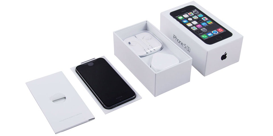 iPhone-packaging-design